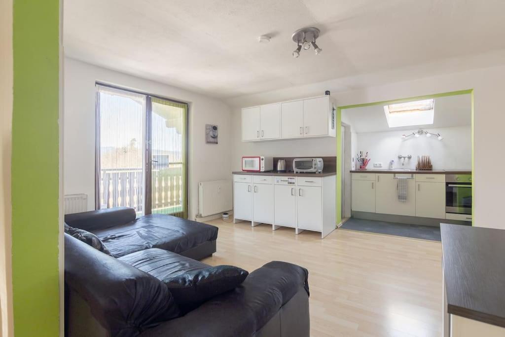 Lovely Spacious 3Room Loft Under Roof-100M2-Touristarea Rauth Dış mekan fotoğraf